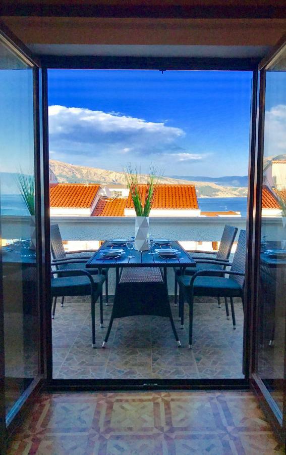 Apartmani Lisac Baška Exterior foto